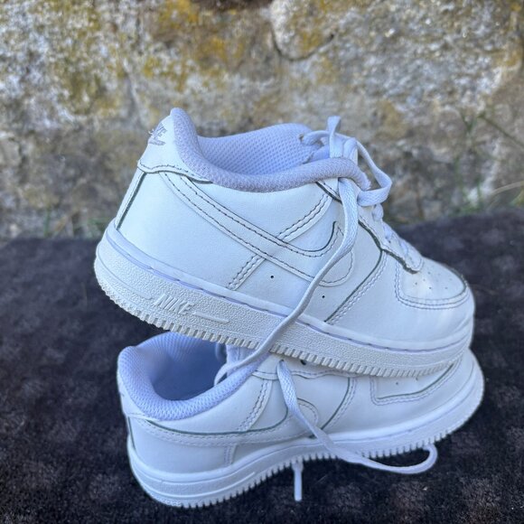 Nike AirForce 1s Childrens 10c - Picture 1 of 9